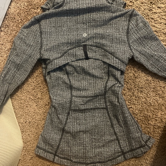 Lululemon define jacket - Picture 2 of 5